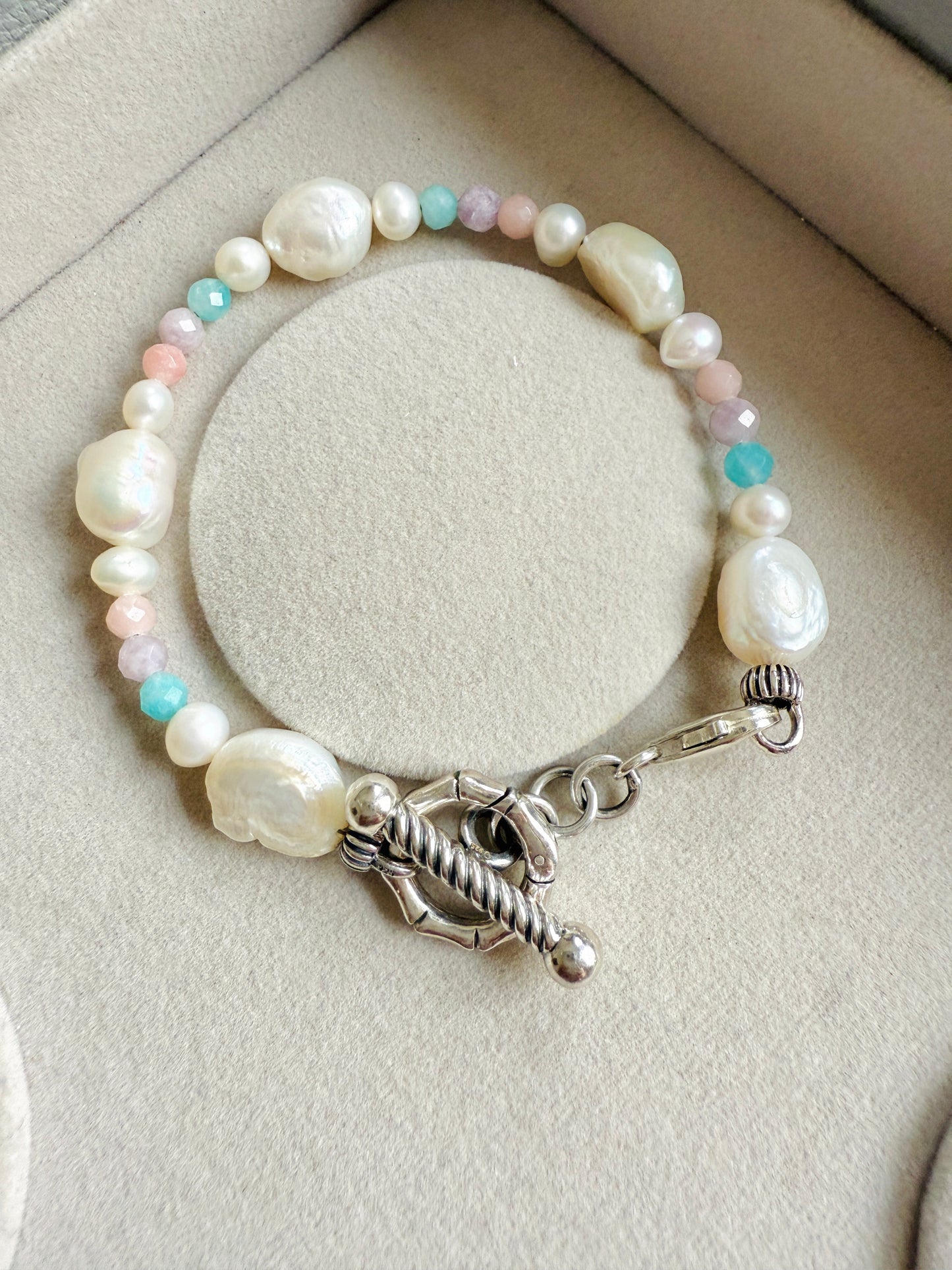 PLAY PASTEL PEARL SET BRACELET