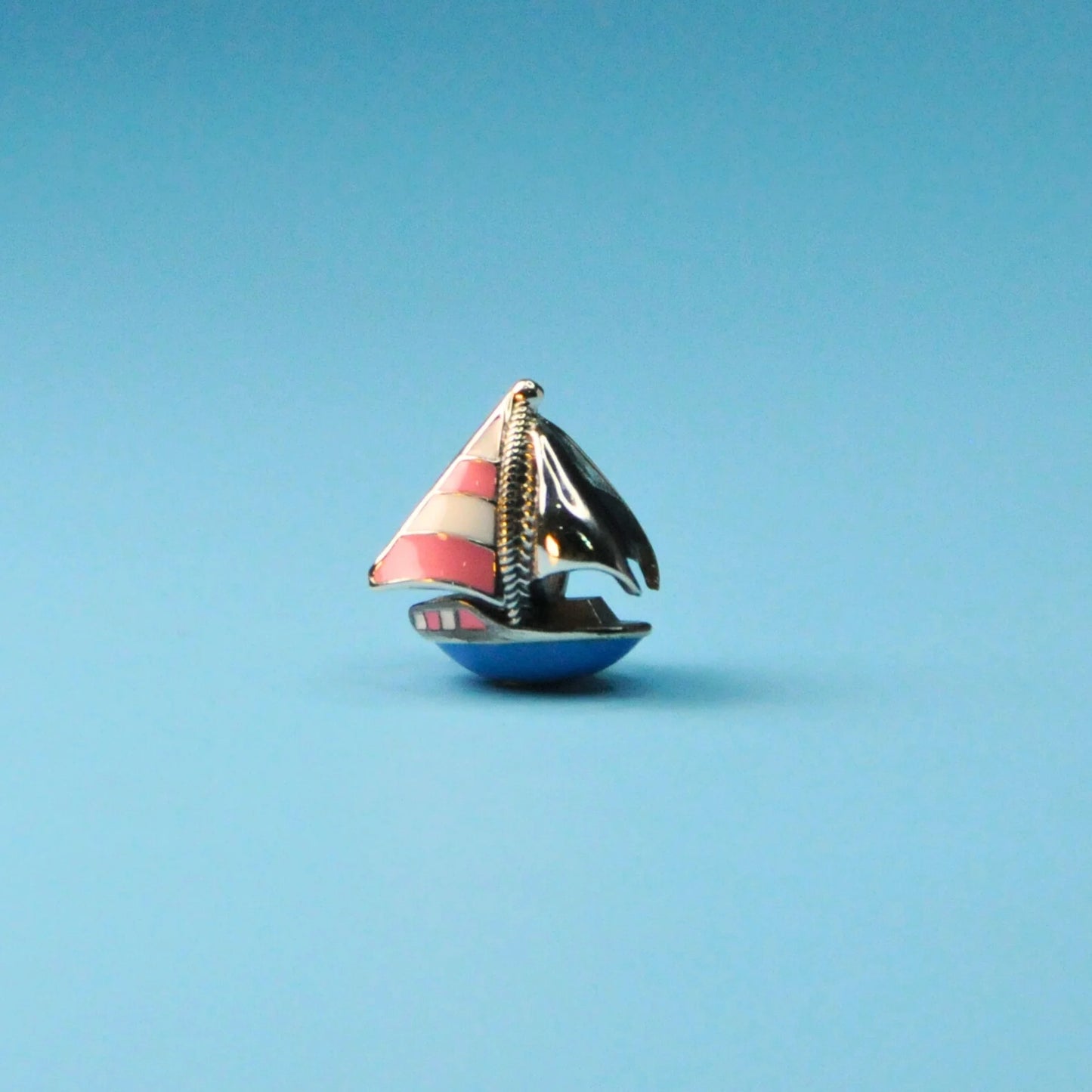 Barco de vela Charm